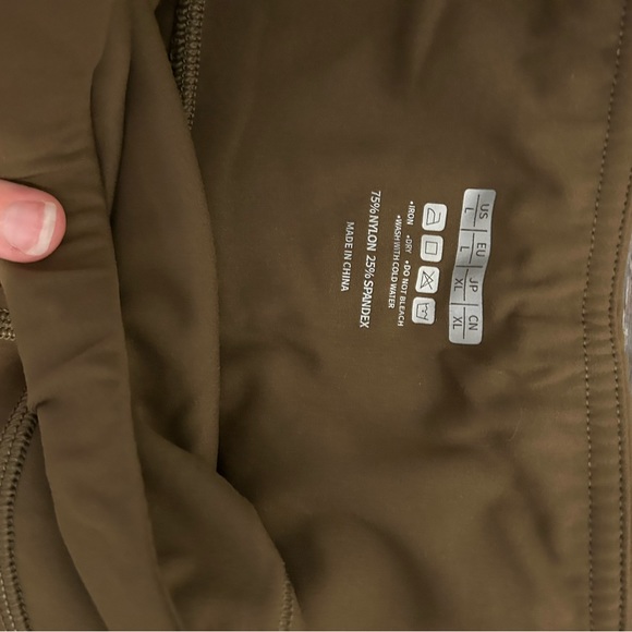 Leggings - Picture 2 of 3